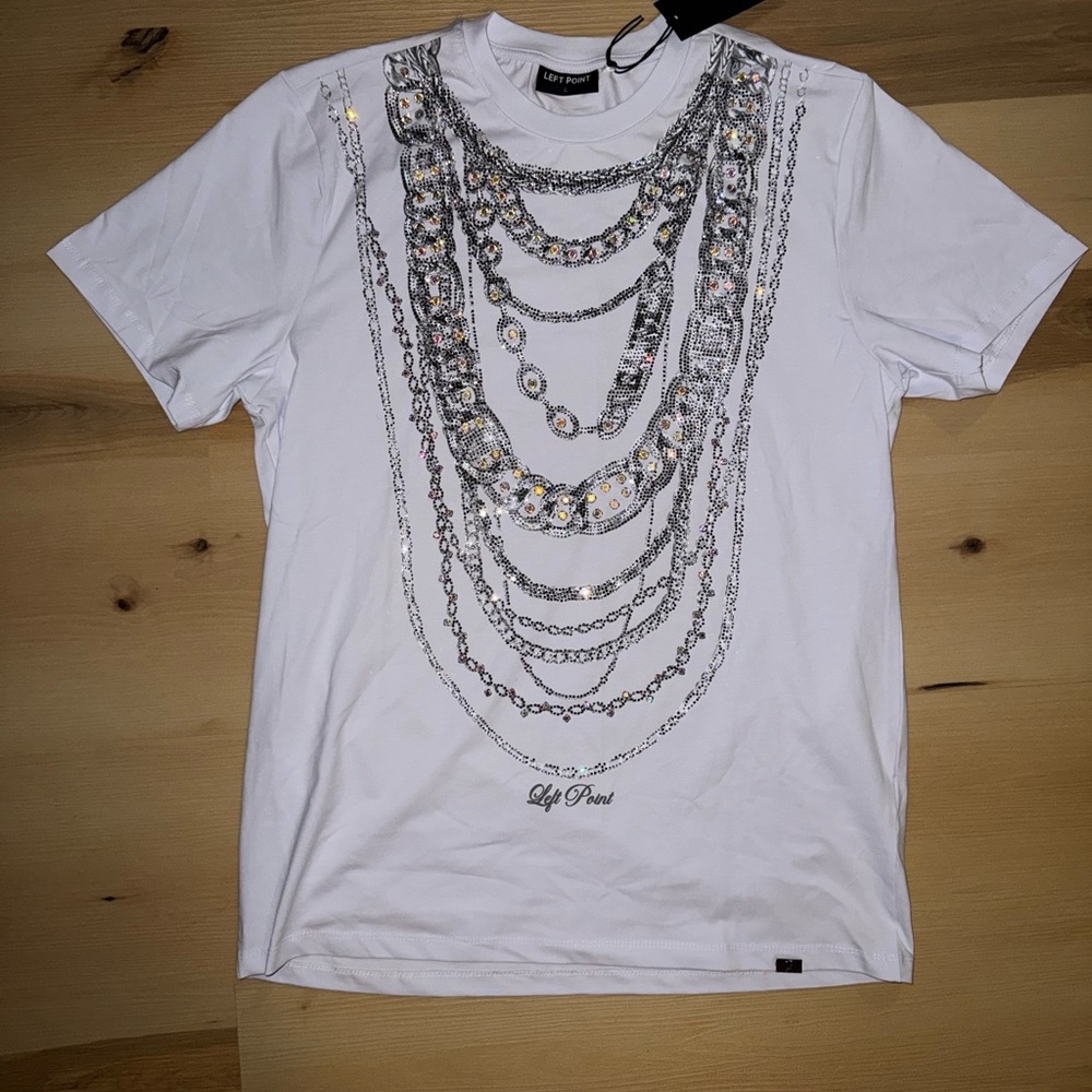 Left Point Metallic Chain Print Tee